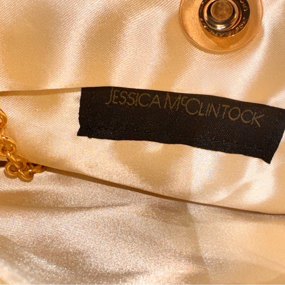 NEW without tags Elegant Gold Beaded & Gold Handbag - Picture 8 of 13